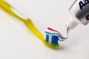 【歯磨き粉の闇】有害な歯磨き粉の見分け方